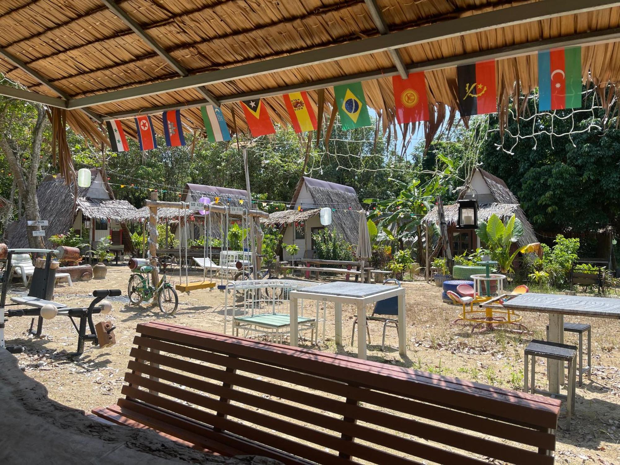 Phuketairportcamping Ban Bo Sai Klang Exterior foto